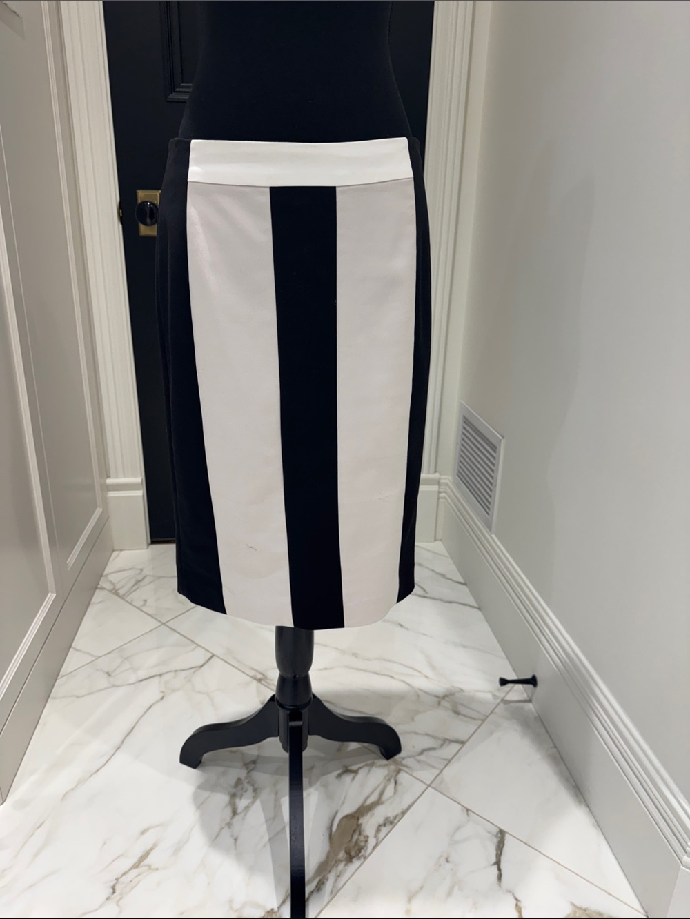 RW&CO. Black and White Vertical Panel Pencil Skirt